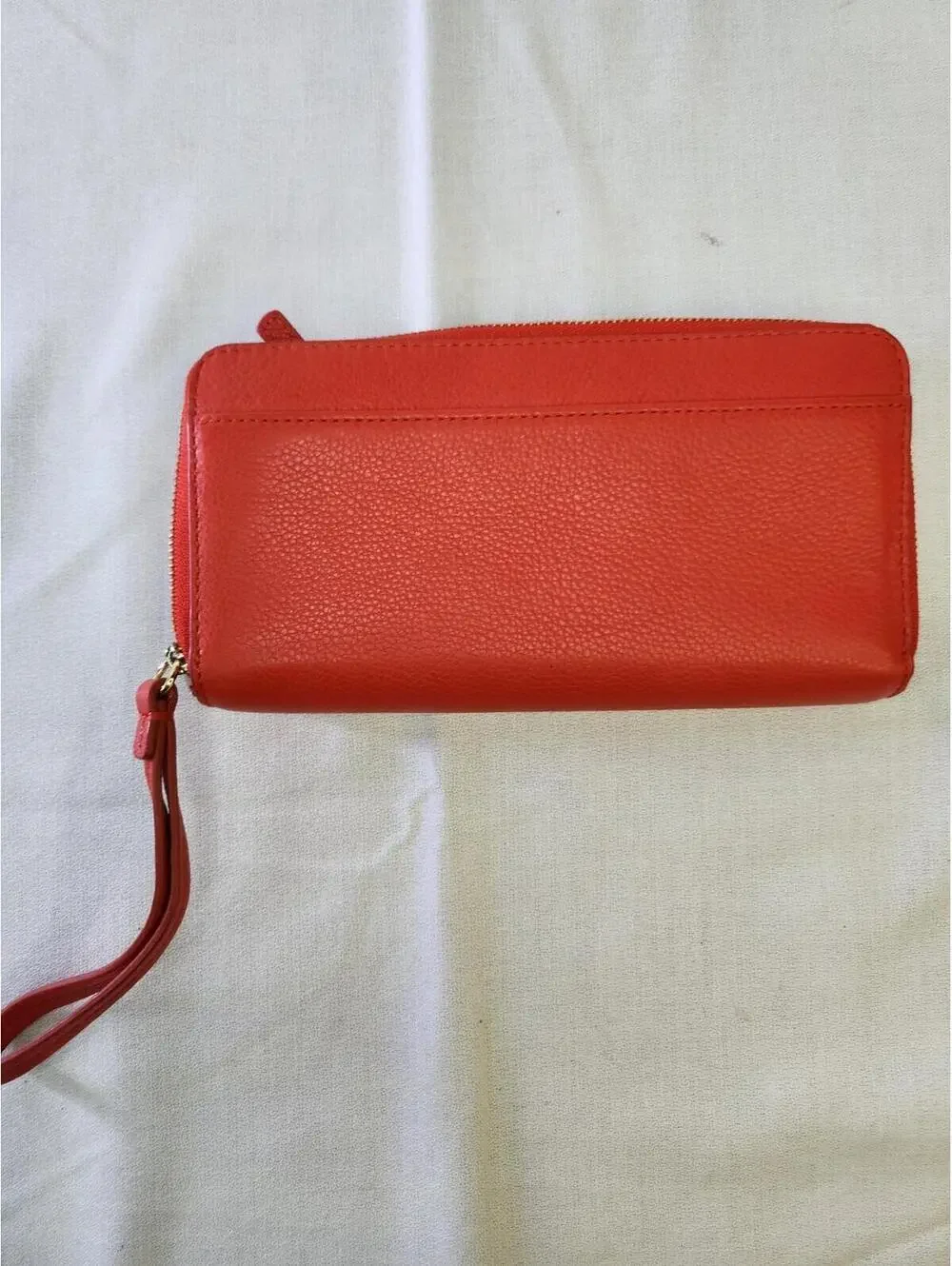 Coach Red Wristlet Wallet with Zipper, Logo, Strap and Credit Card Slots - Picture 3 of 5